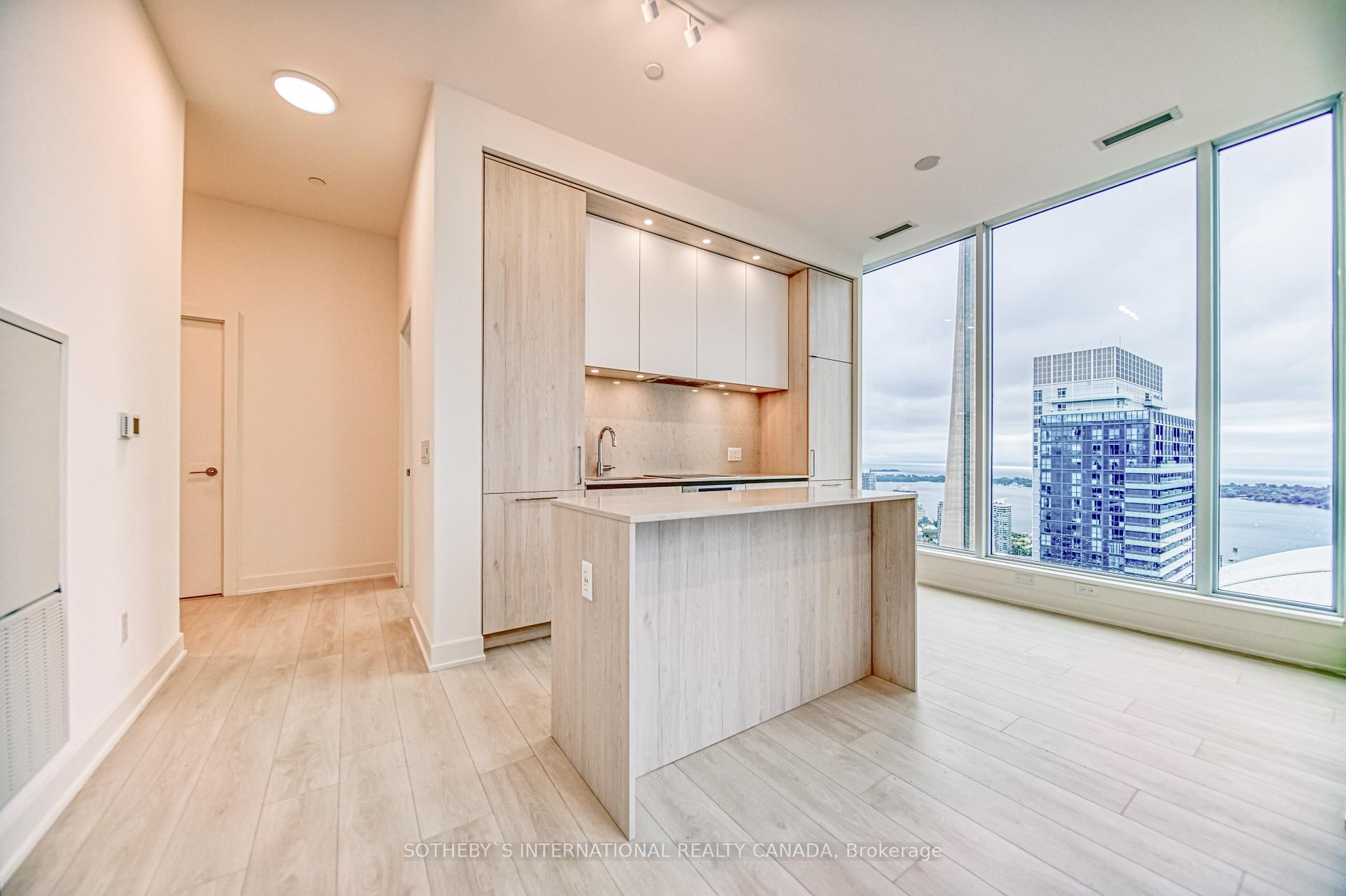 Photo 4 of Unit 4002, 15 Mercer Street, Toronto, Waterfront Communities — HOMEH