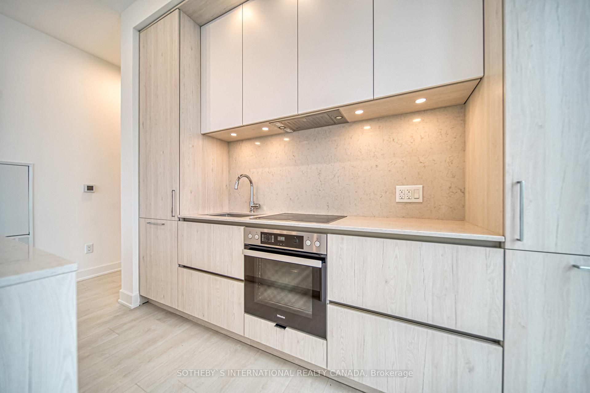 Photo 7 of Unit 4002, 15 Mercer Street, Toronto, Waterfront Communities — HOMEH