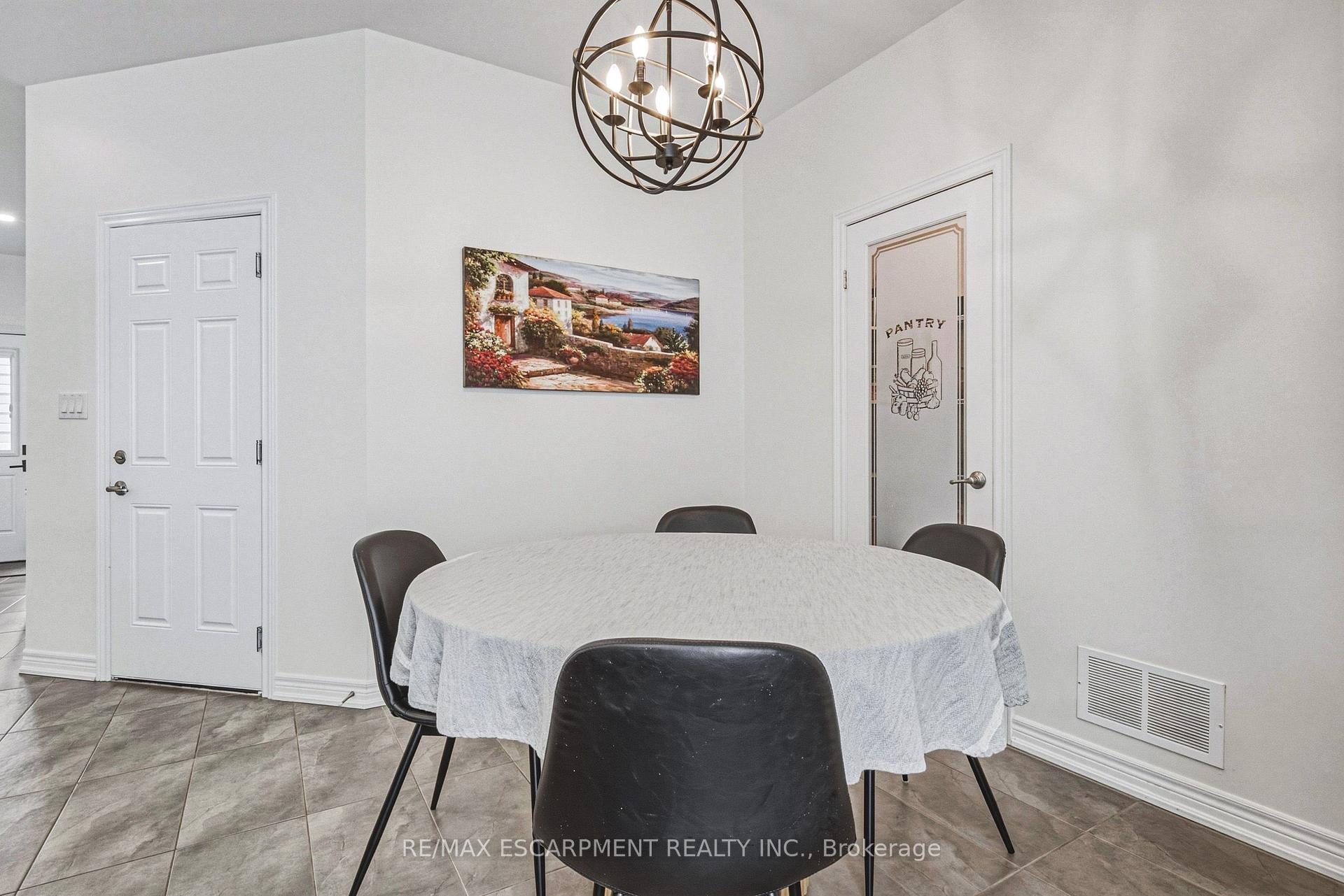 Photo 11 of 15 Kopperfield Lane, Hamilton, Villages of Glancaster — HOMEH