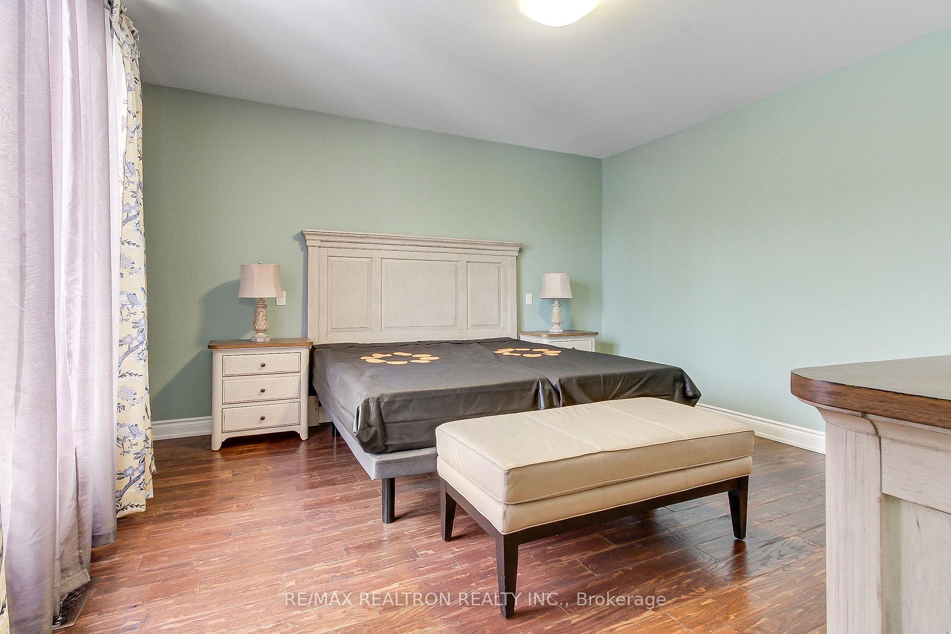 Photo 22 of 815 Churchill Lane, Georgina, Historic Lakeshore Communities — HOMEH