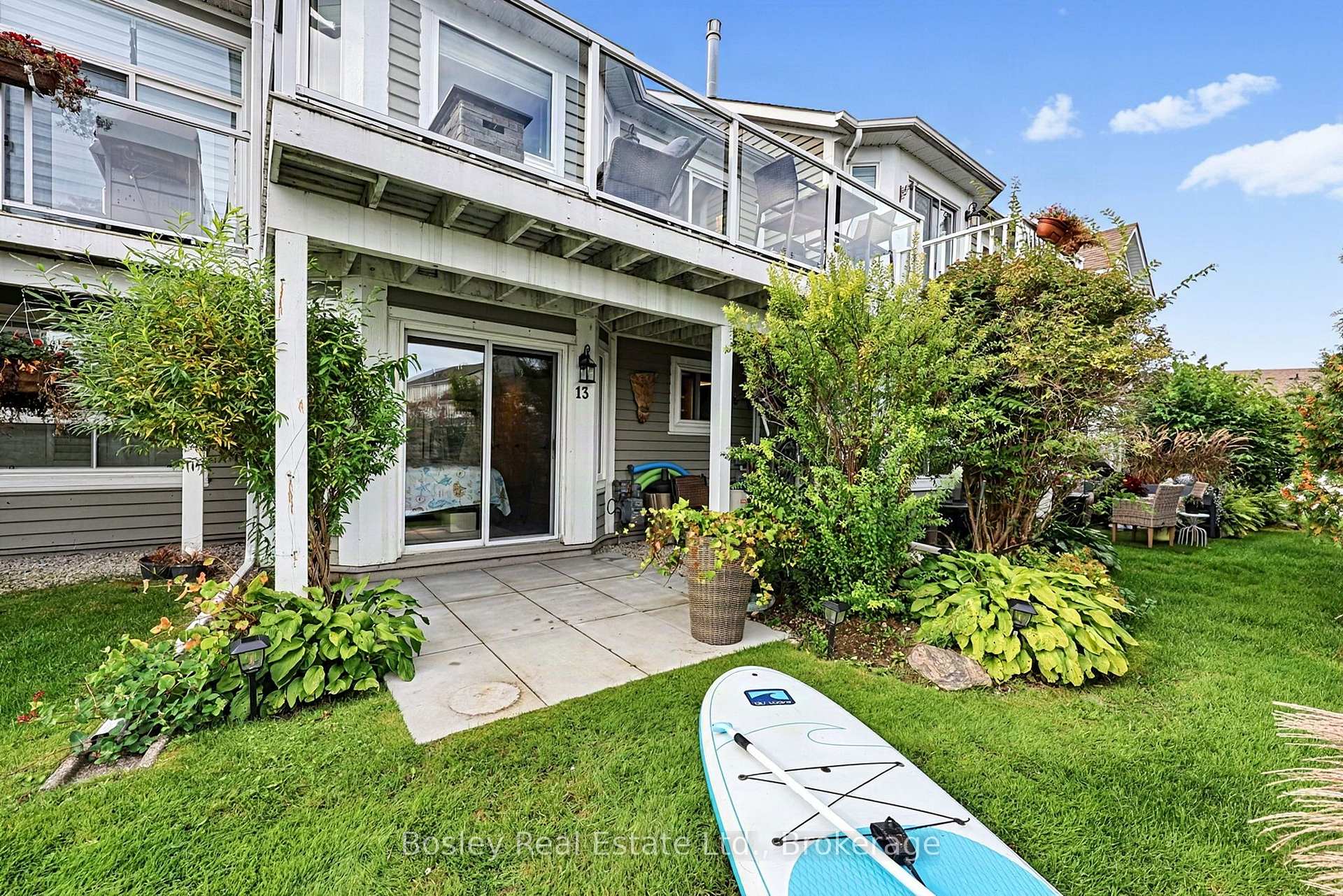 Photo 17 of 13 Cranberry Surf, Collingwood — HOMEH