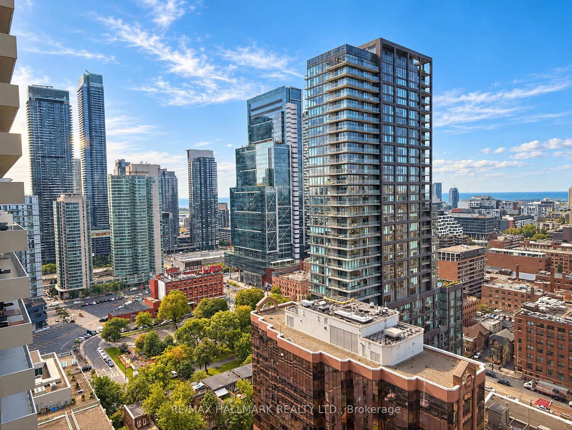 Photo of Unit 2616, 400 King Street W