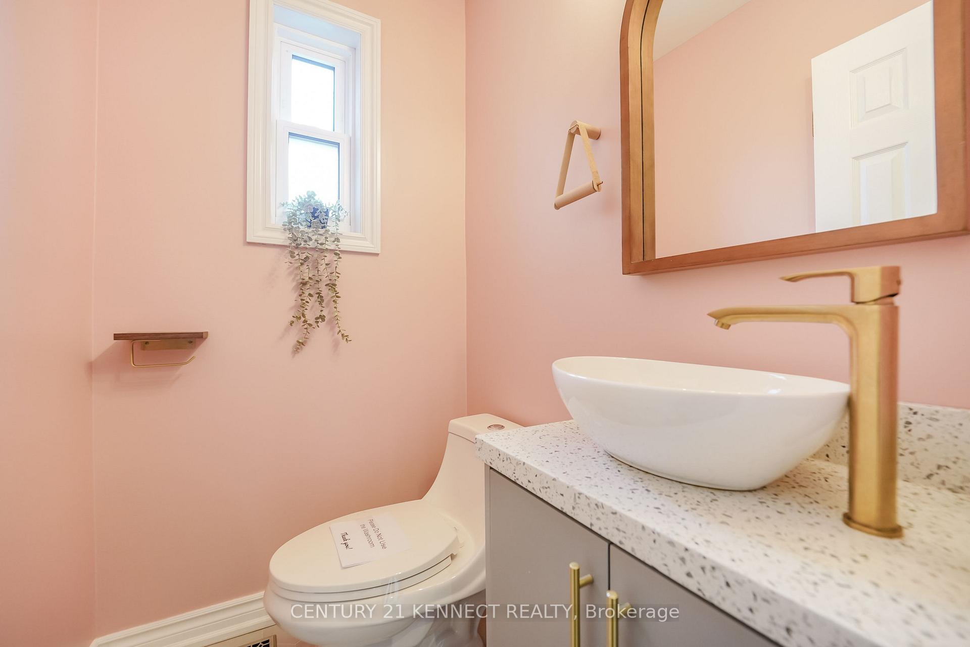 Photo 8 of Unit 103, 65 Rameau Drive, North York, Hillcrest Village — HOMEH