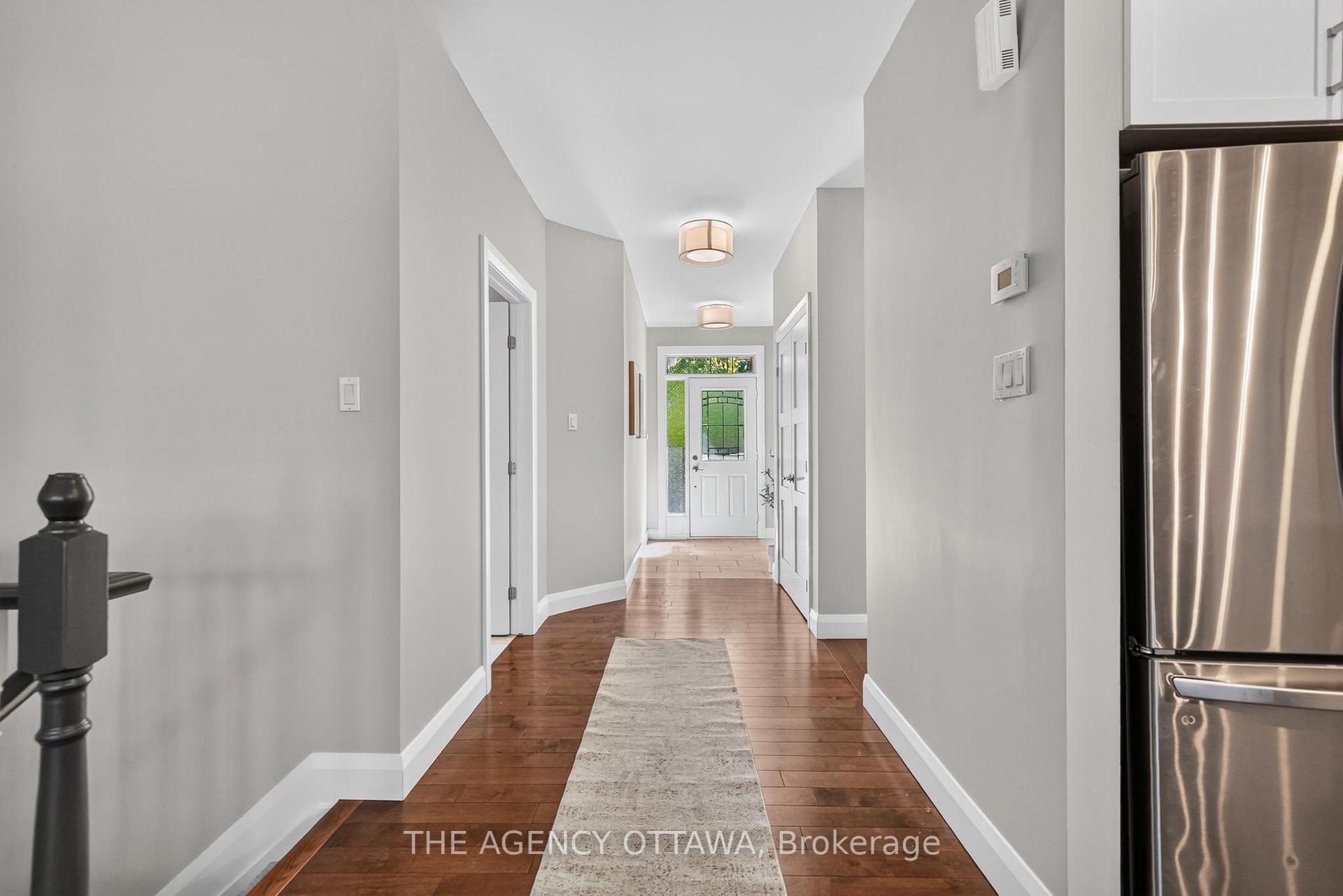 Photo 7 of 111 Bartlett Private, Ottawa, Hunt Club/Western Community — HOMEH