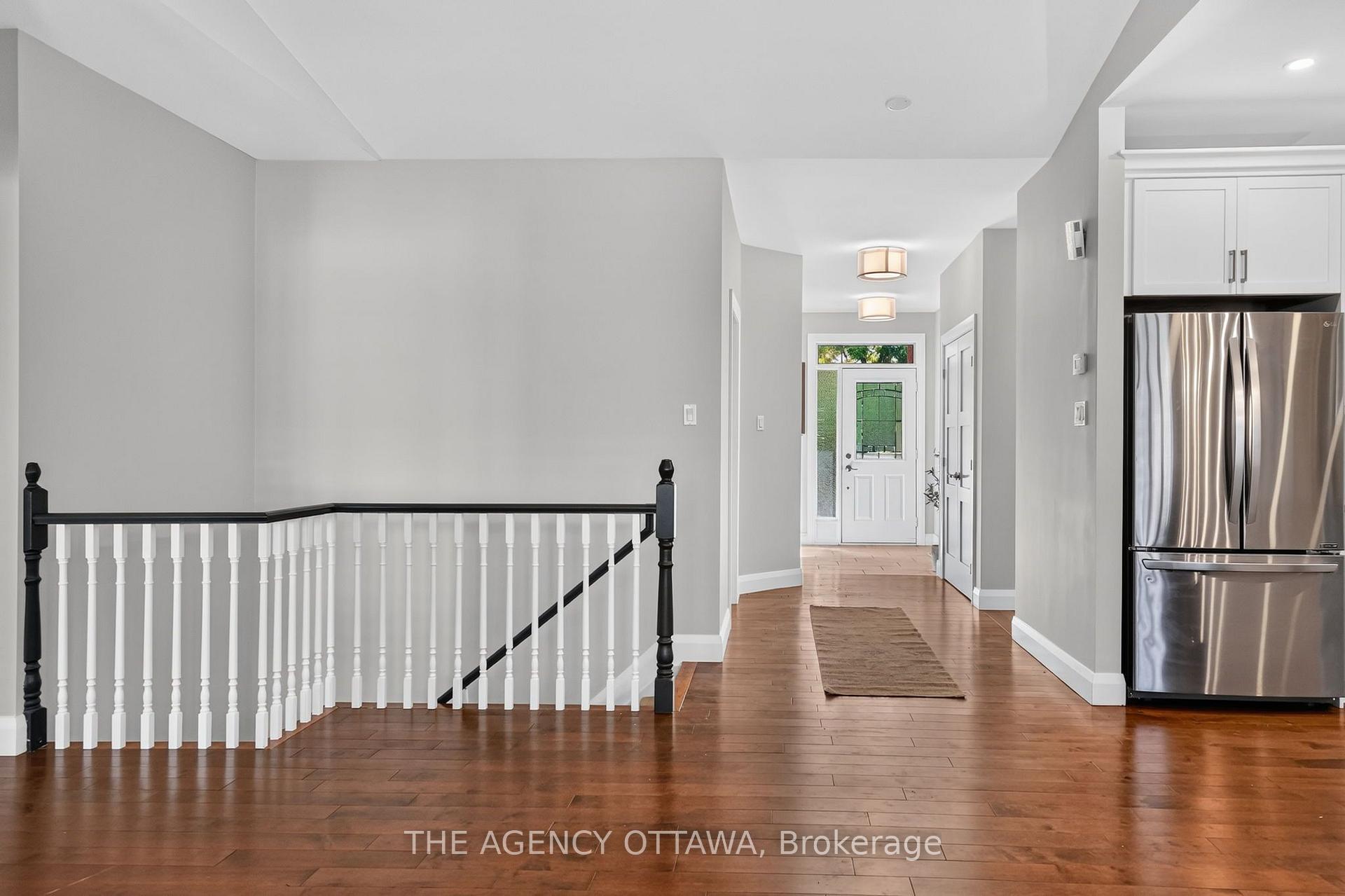 Photo 8 of 111 Bartlett Private, Ottawa, Hunt Club/Western Community — HOMEH