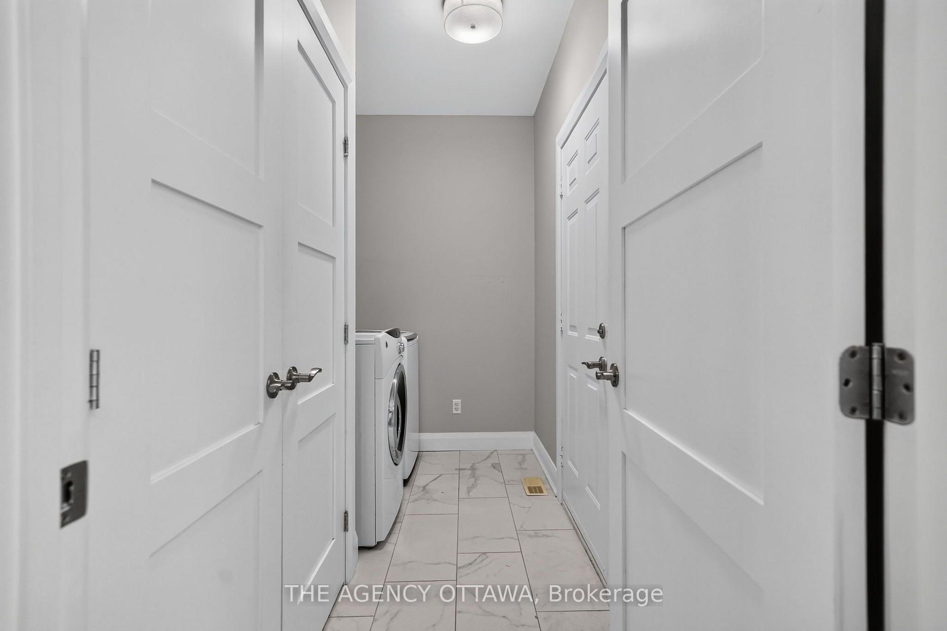 Photo 12 of 111 Bartlett Private, Ottawa, Hunt Club/Western Community — HOMEH