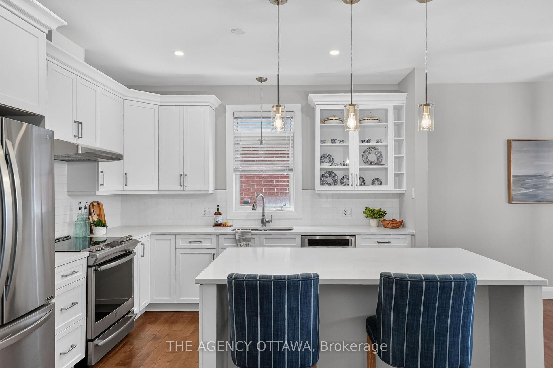 Photo 19 of 111 Bartlett Private, Ottawa, Hunt Club/Western Community — HOMEH