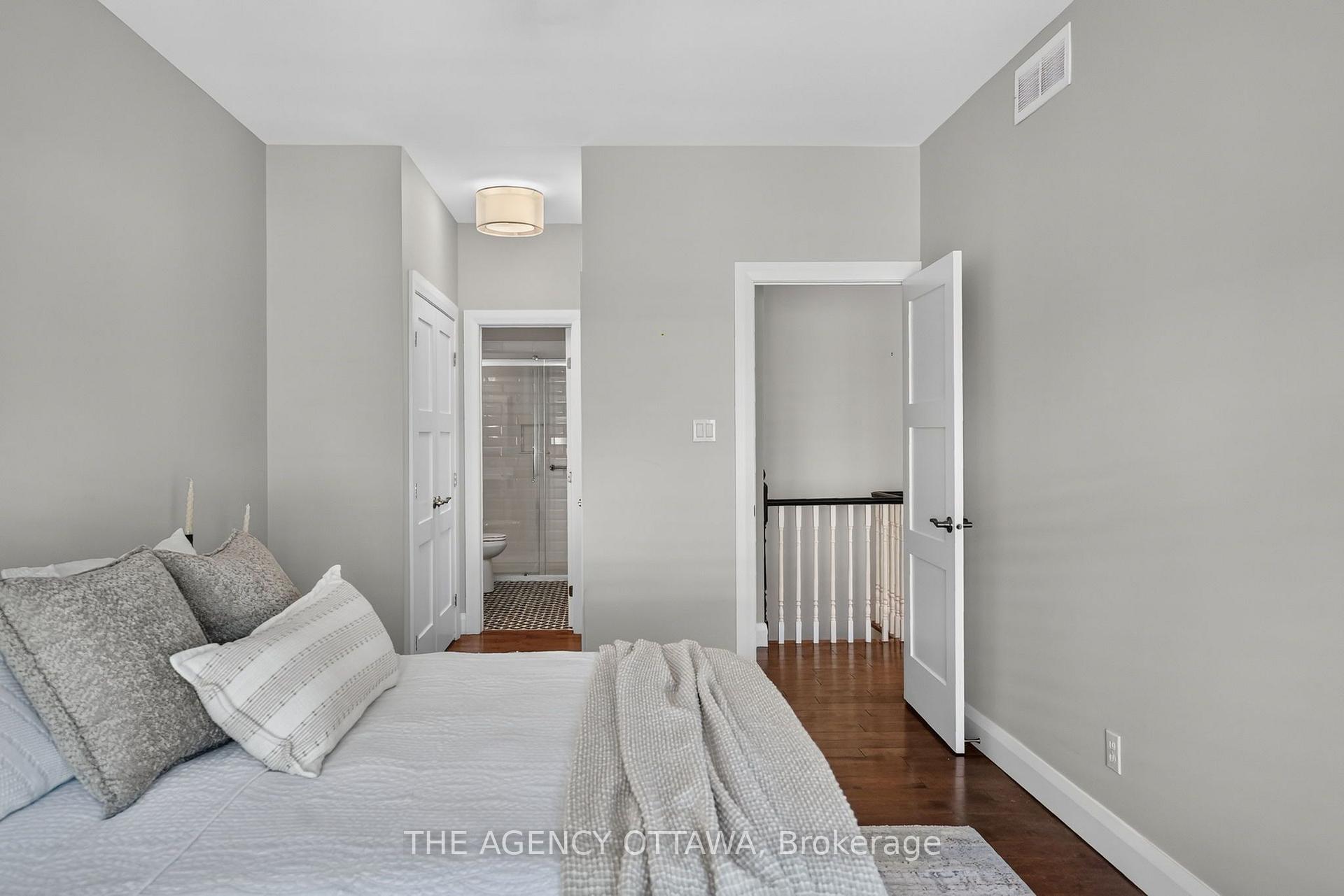 Photo 34 of 111 Bartlett Private, Ottawa, Hunt Club/Western Community — HOMEH