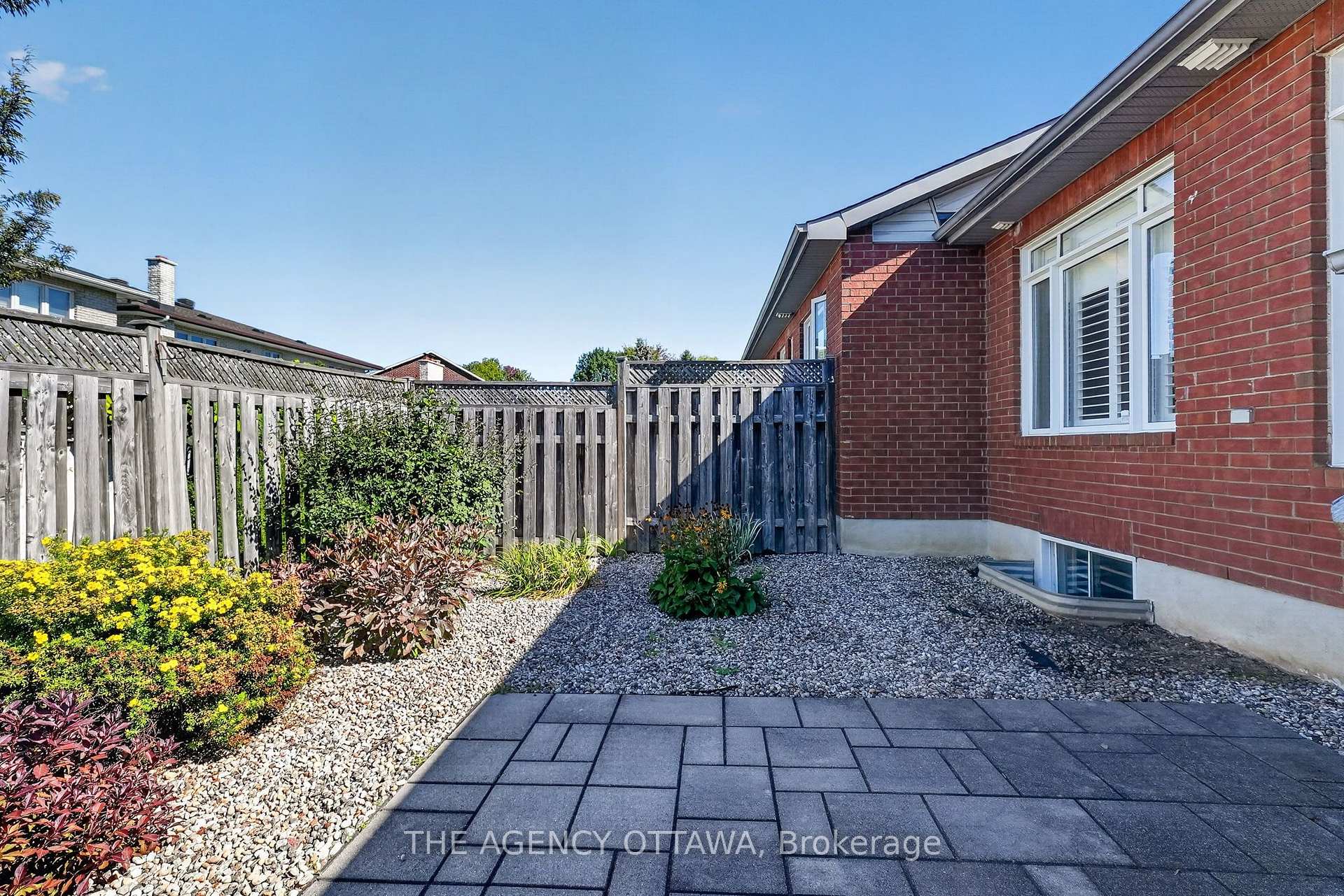 Photo 44 of 111 Bartlett Private, Ottawa, Hunt Club/Western Community — HOMEH