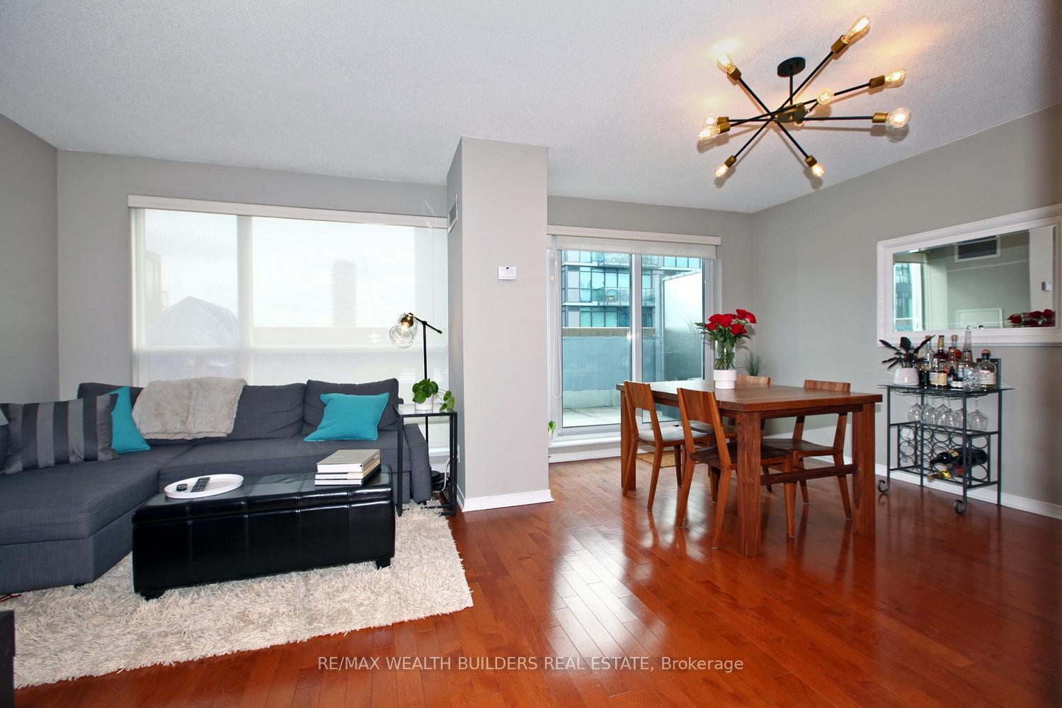 Photo 9 of Unit 1504, 230 King Street E, Toronto, Moss Park — HOMEH