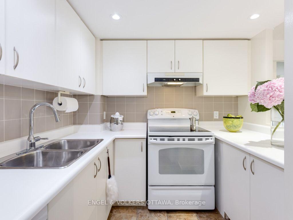 Photo 8 of Unit 212, 35 Murray Street, Ottawa, Lower Town/Byward Market — HOMEH