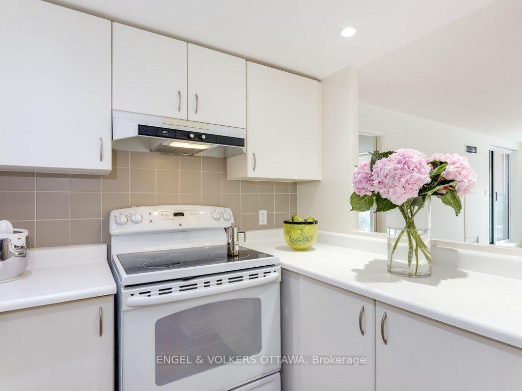 Photo 9 of Unit 212, 35 Murray Street, Ottawa, Lower Town/Byward Market — HOMEH