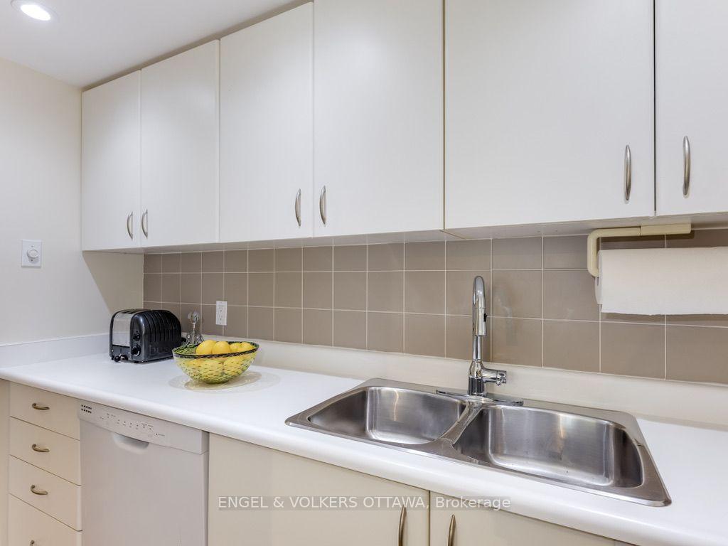Photo 10 of Unit 212, 35 Murray Street, Ottawa, Lower Town/Byward Market — HOMEH