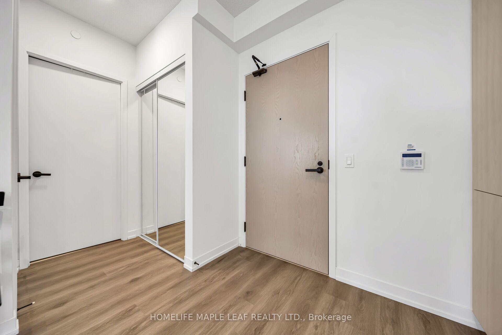Photo 11 of Unit 2211, 225 Commerce Street, Vaughan, Vaughan Corporate Centre — HOMEH