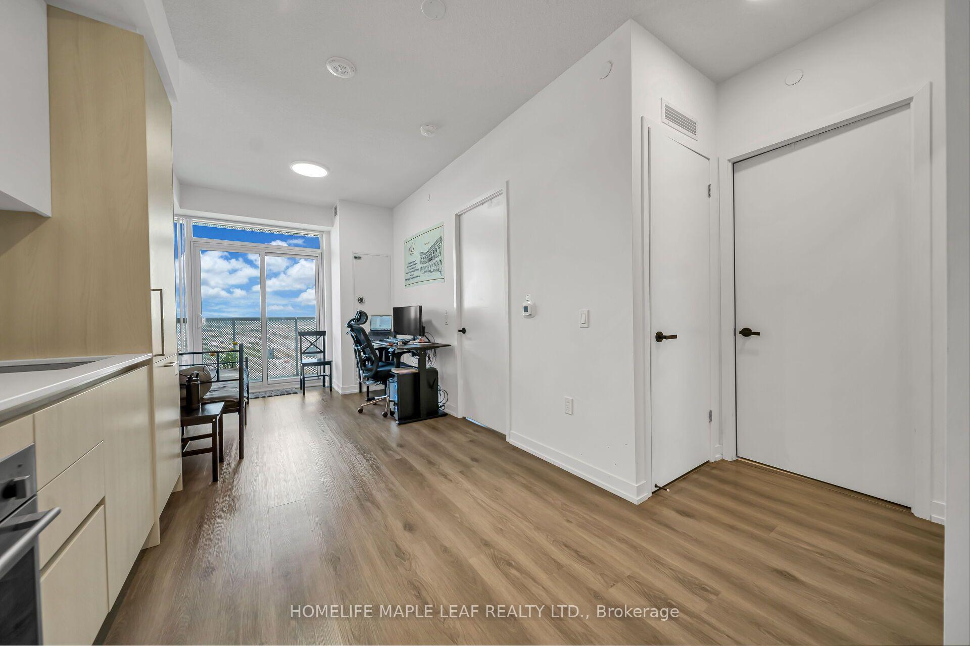Photo 12 of Unit 2211, 225 Commerce Street, Vaughan, Vaughan Corporate Centre — HOMEH