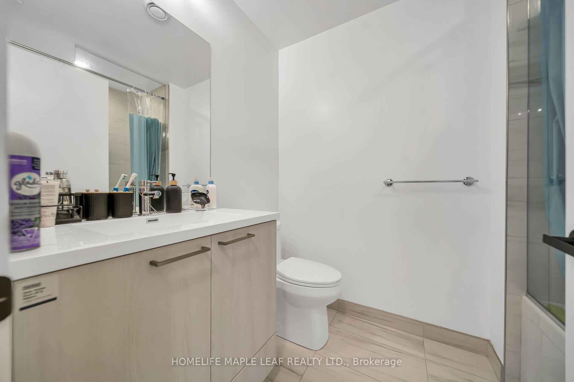Photo 28 of Unit 2211, 225 Commerce Street, Vaughan, Vaughan Corporate Centre — HOMEH