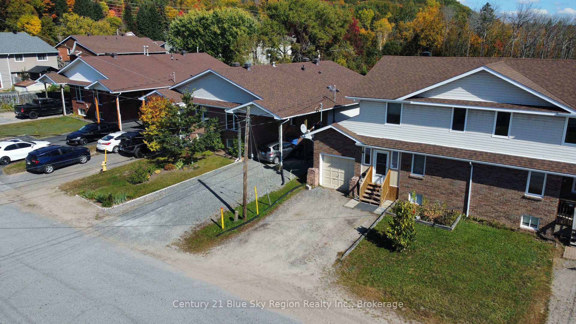 Photo 4 of 124 Johnston Road, North Bay, Widdifield — HOMEH