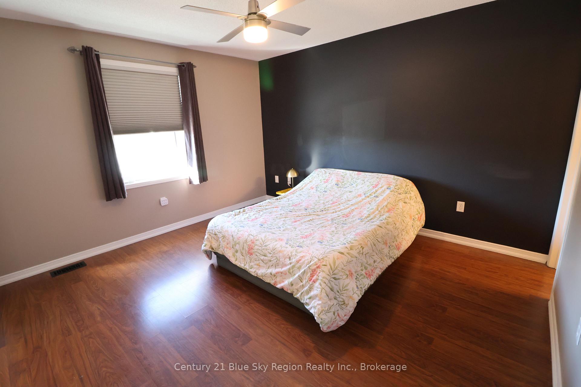 Photo 17 of 124 Johnston Road, North Bay, Widdifield — HOMEH