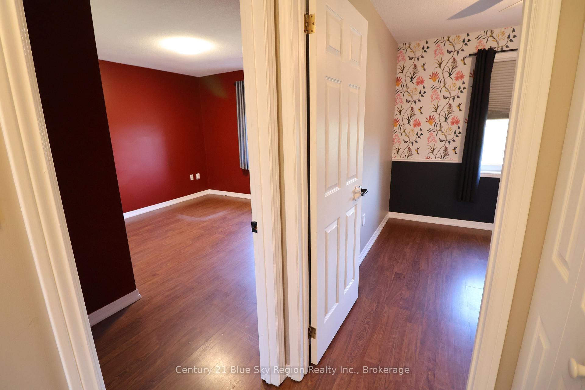 Photo 22 of 124 Johnston Road, North Bay, Widdifield — HOMEH