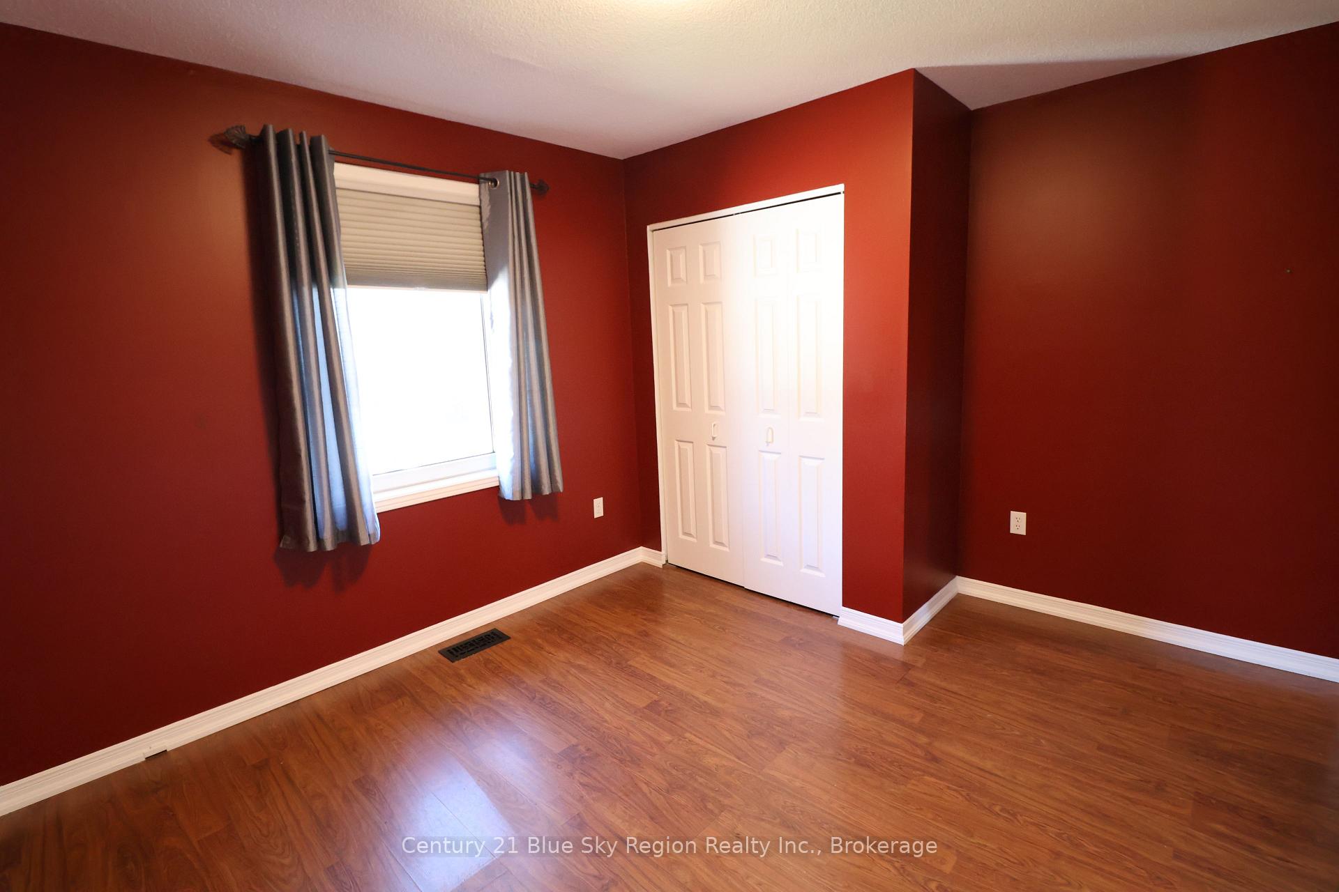 Photo 25 of 124 Johnston Road, North Bay, Widdifield — HOMEH