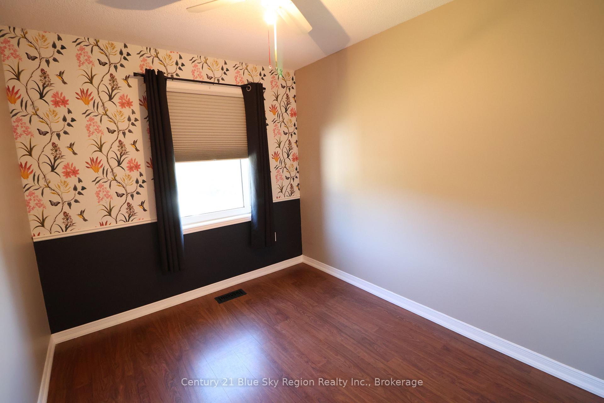 Photo 26 of 124 Johnston Road, North Bay, Widdifield — HOMEH