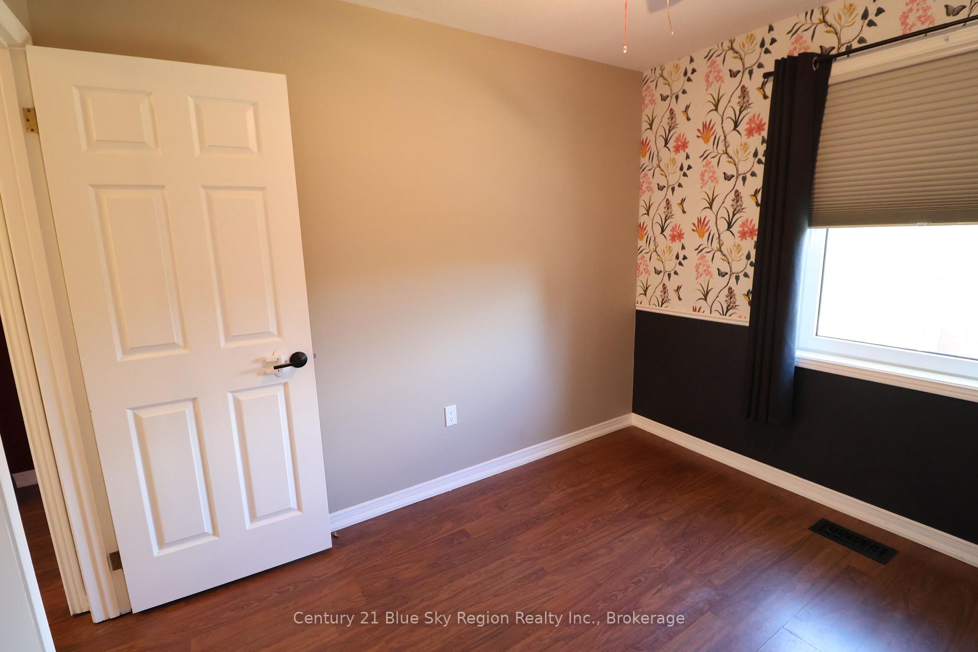 Photo 27 of 124 Johnston Road, North Bay, Widdifield — HOMEH
