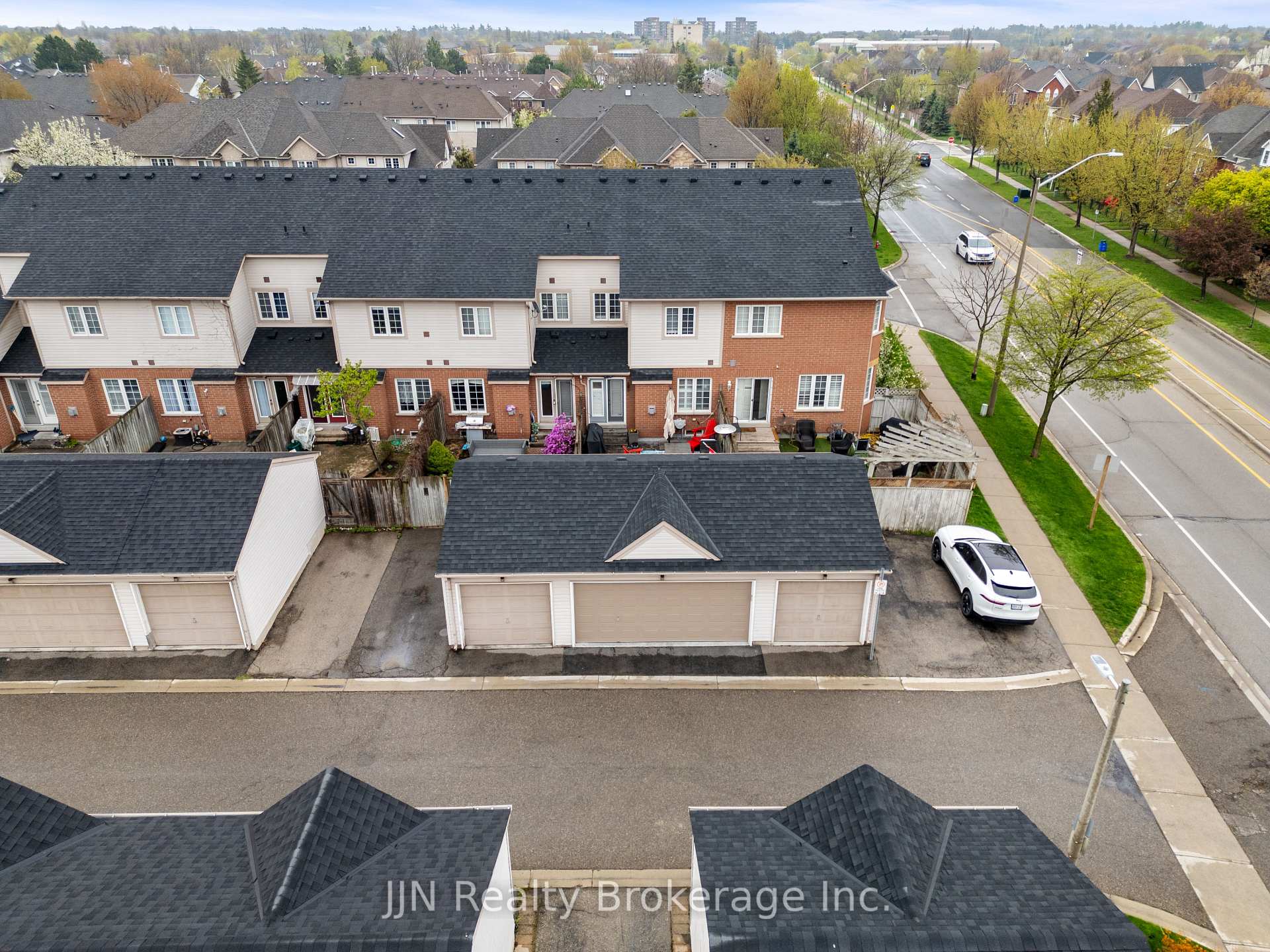 Photo 7 of 2130 Forest Gate Parkway, Oakville, West Oak Trails — HOMEH