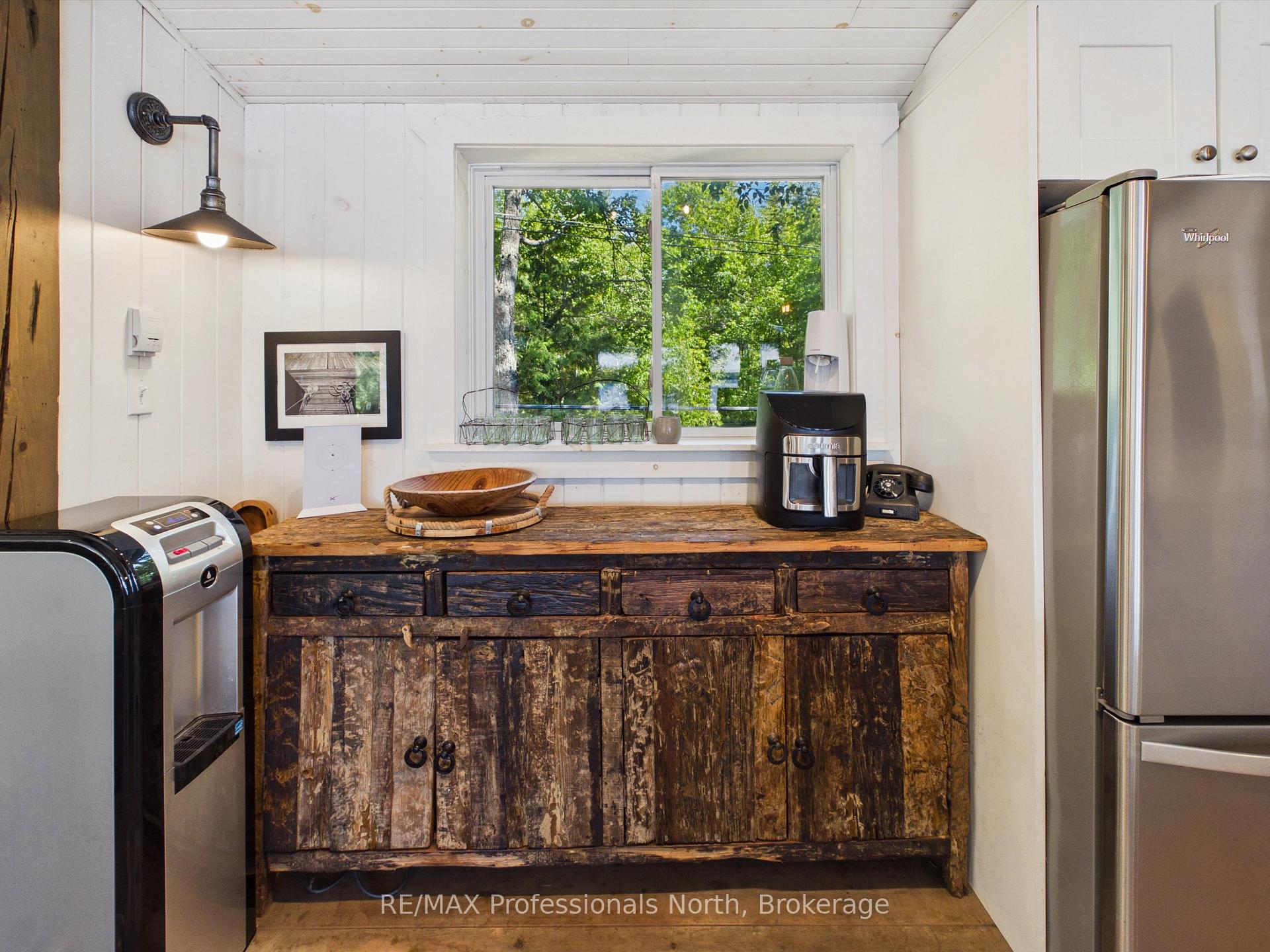 Photo 6 of 1398 Milne Road, Bracebridge, Oakley — HOMEH