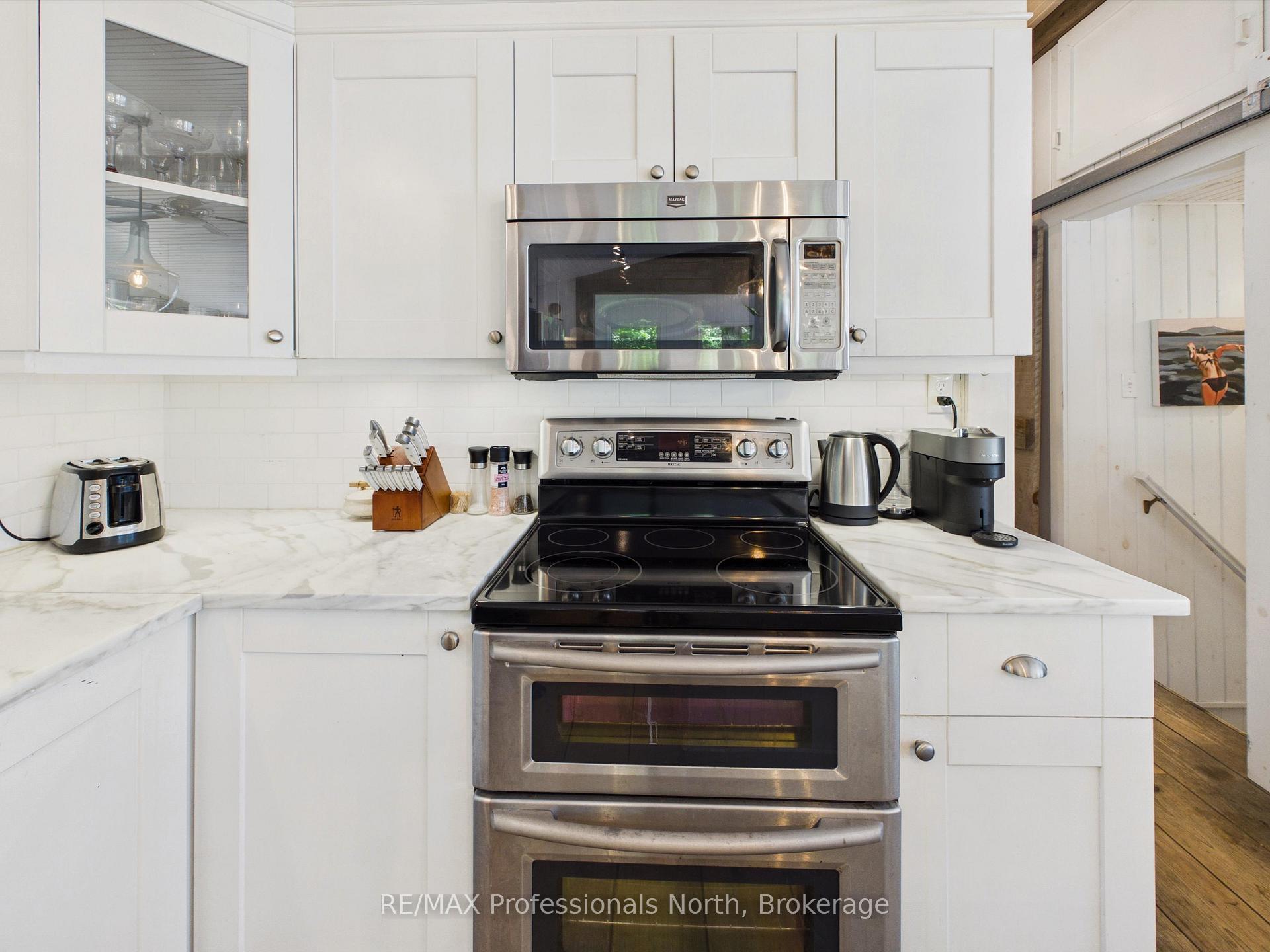 Photo 7 of 1398 Milne Road, Bracebridge, Oakley — HOMEH