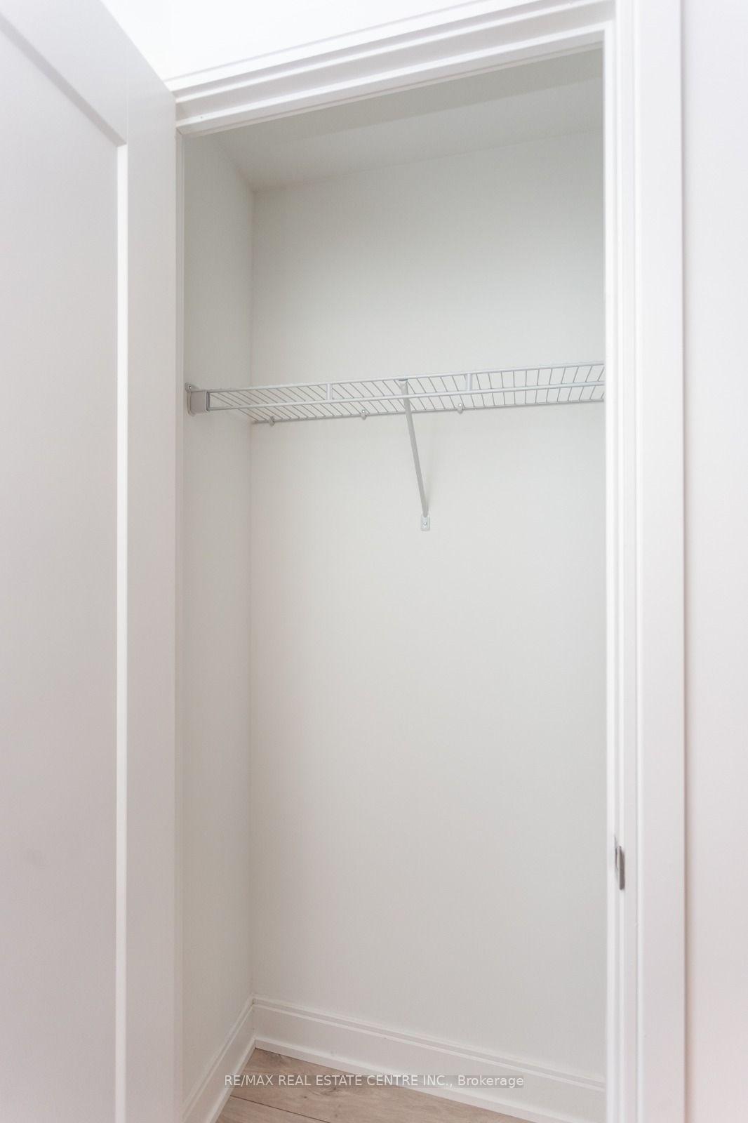 Photo 19 of Unit 701, 70 Annie Craig Drive, Etobicoke, Mimico — HOMEH