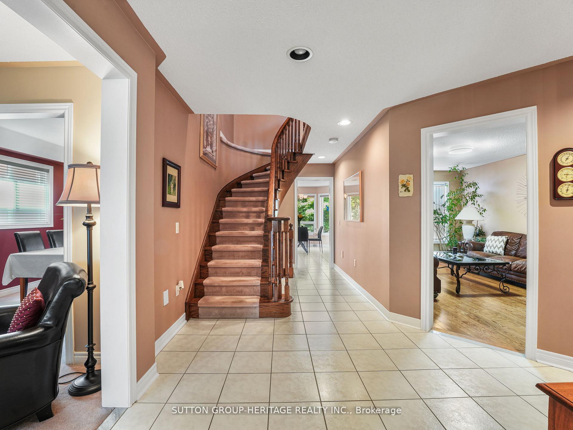 Photo 6 of 51 Annie Crescent, Ajax, Central West — HOMEH
