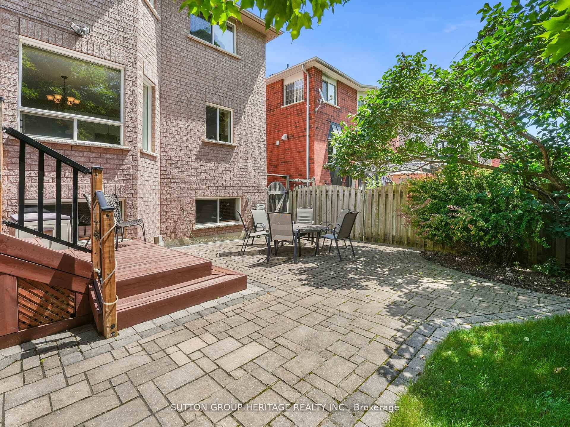 Photo 38 of 51 Annie Crescent, Ajax, Central West — HOMEH
