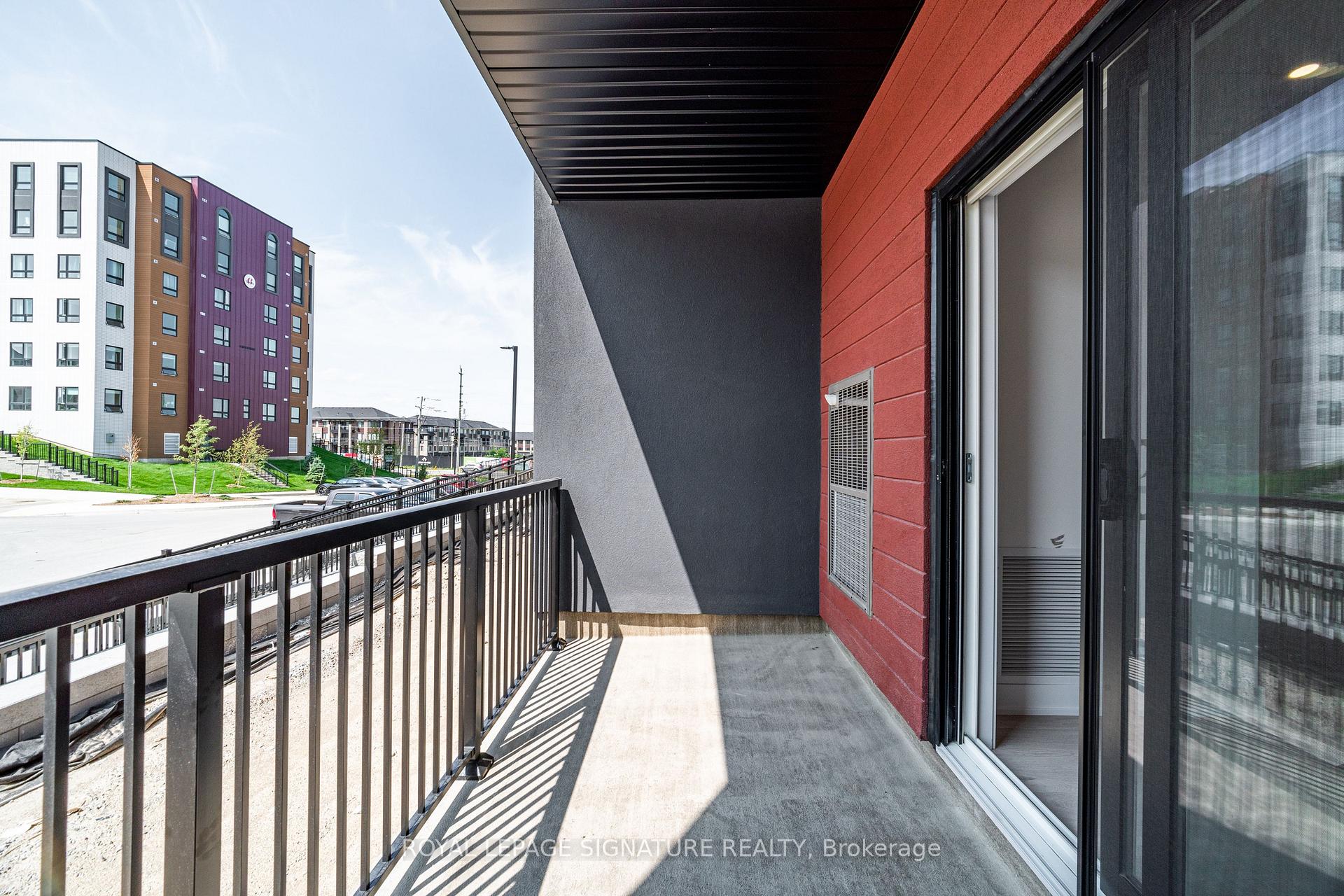 Photo 17 of Unit 103, 1 Chef Lane, Barrie, Rural Barrie Southeast — HOMEH