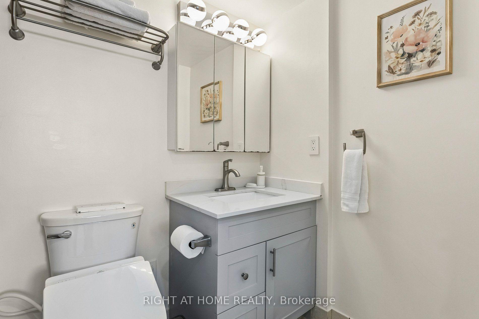 Photo 40 of Unit 612, 550 Webb Drive, Mississauga, City Centre — HOMEH
