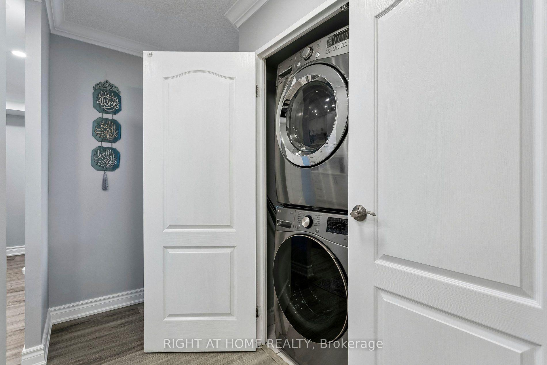Photo 43 of Unit 612, 550 Webb Drive, Mississauga, City Centre — HOMEH