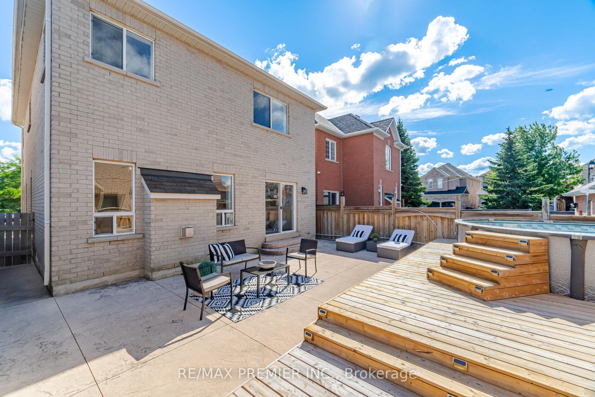 Photo 44 of 92 Headwater Road, Caledon, Bolton West — HOMEH