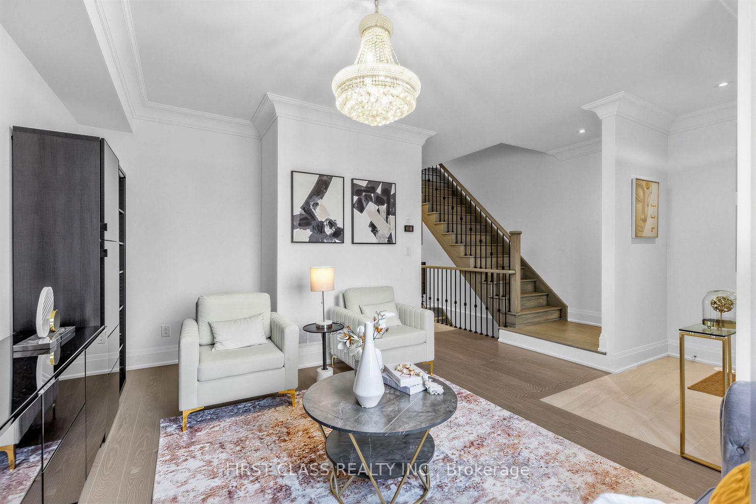 Photo 7 of 108 South Park Road, Markham, Commerce Valley — HOMEH
