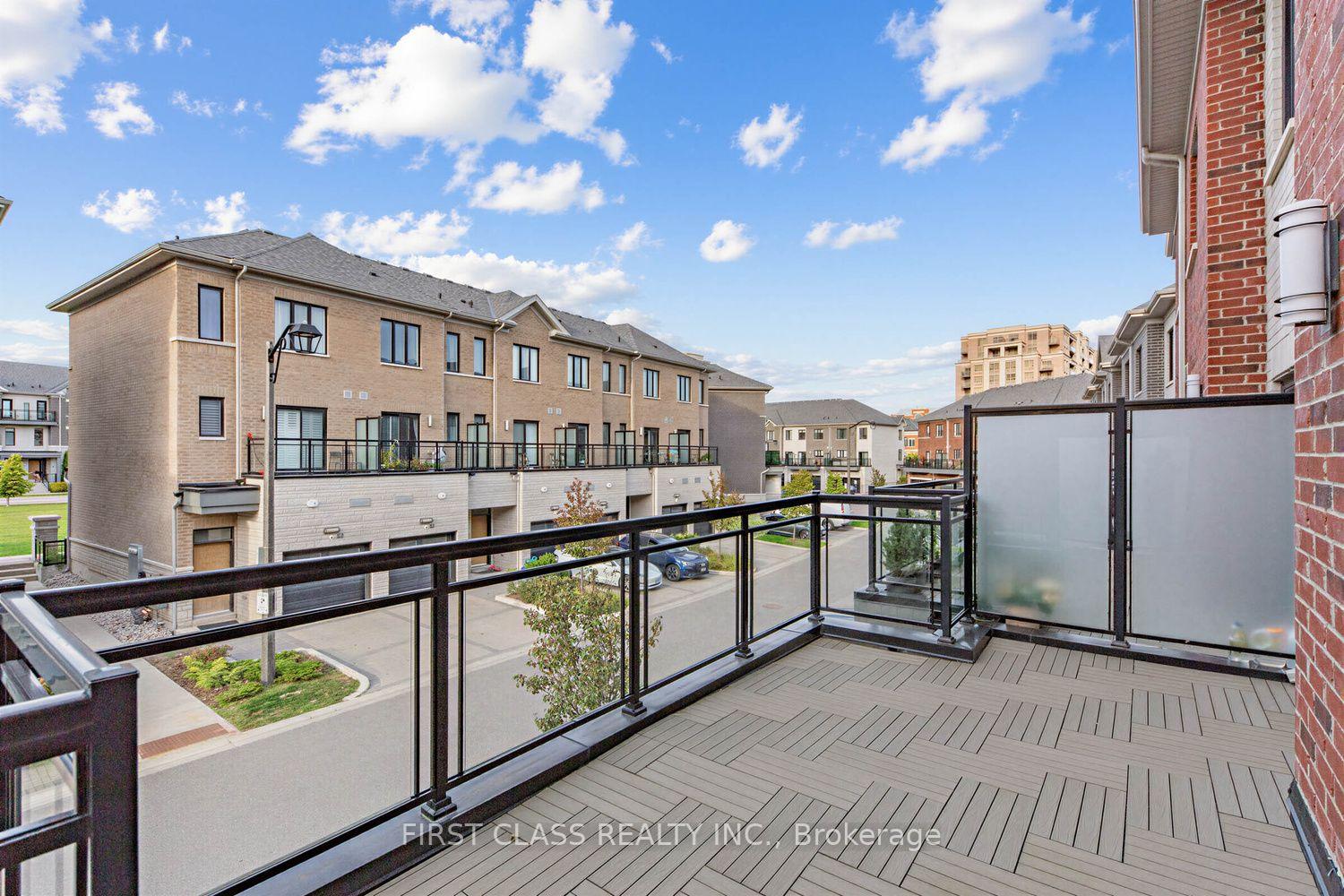 Photo 20 of 108 South Park Road, Markham, Commerce Valley — HOMEH