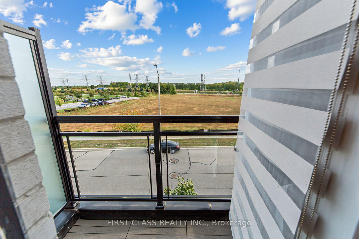 Photo 25 of 108 South Park Road, Markham, Commerce Valley — HOMEH