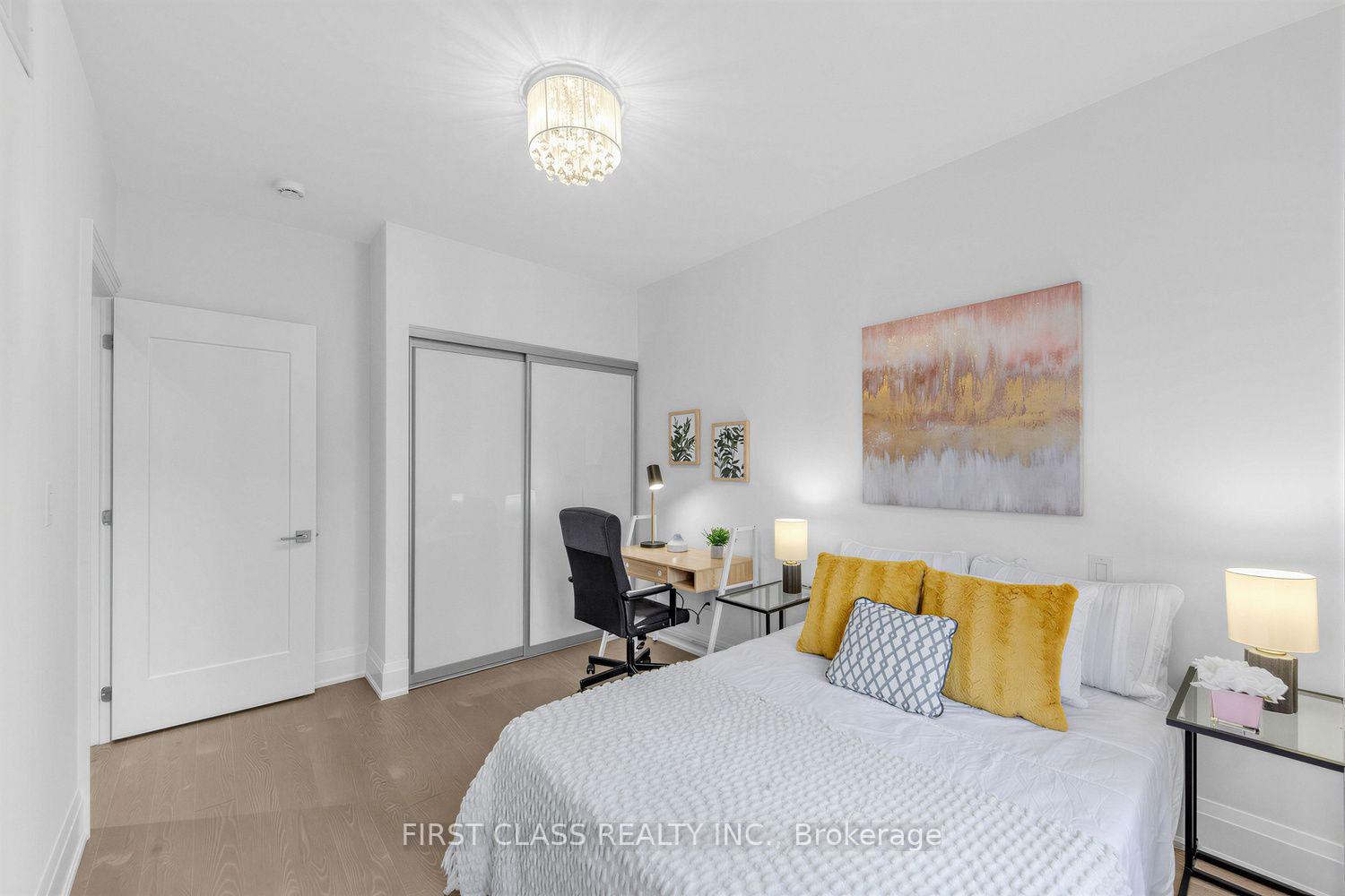 Photo 28 of 108 South Park Road, Markham, Commerce Valley — HOMEH