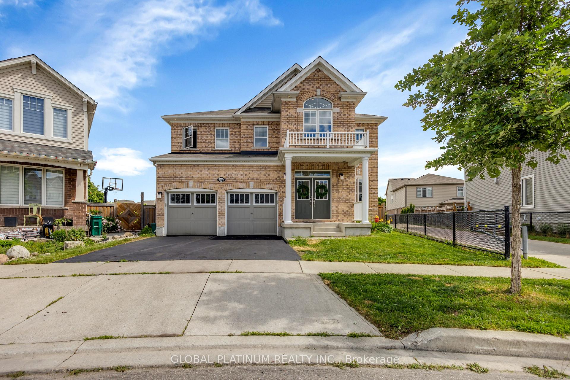 Photo 2 of 236 Shady Glen Crescent, Kitchener, Trussler — HOMEH