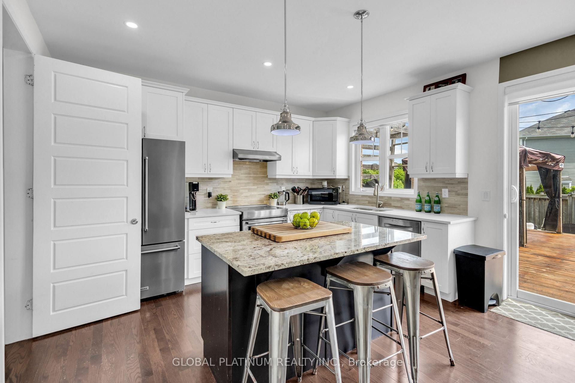 Photo 13 of 236 Shady Glen Crescent, Kitchener, Trussler — HOMEH