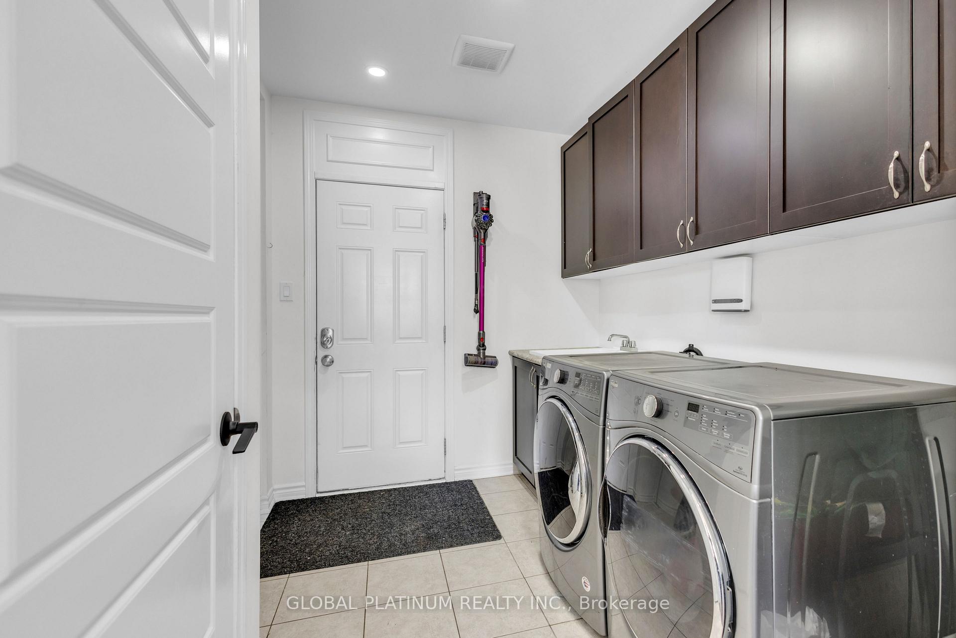 Photo 15 of 236 Shady Glen Crescent, Kitchener, Trussler — HOMEH