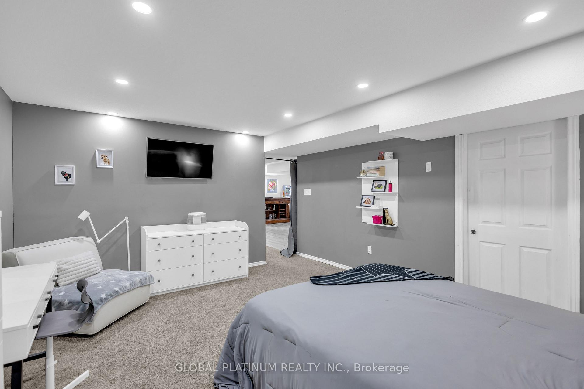 Photo 34 of 236 Shady Glen Crescent, Kitchener, Trussler — HOMEH