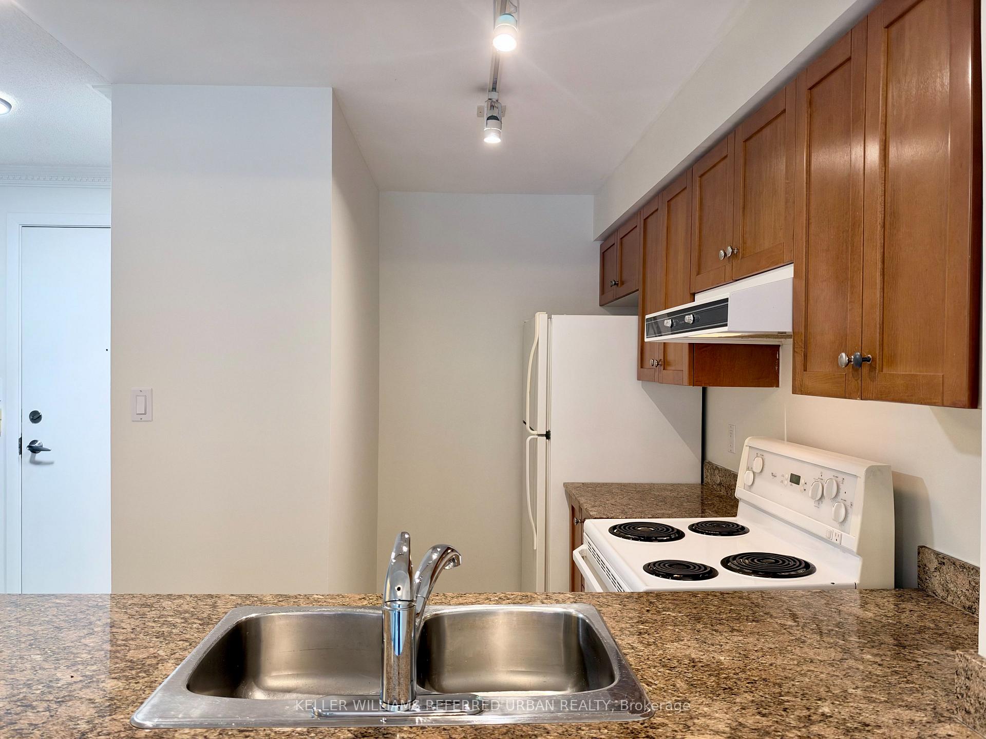 Photo 3 of Unit 558, 313 Richmond Street E, Toronto, Moss Park — HOMEH