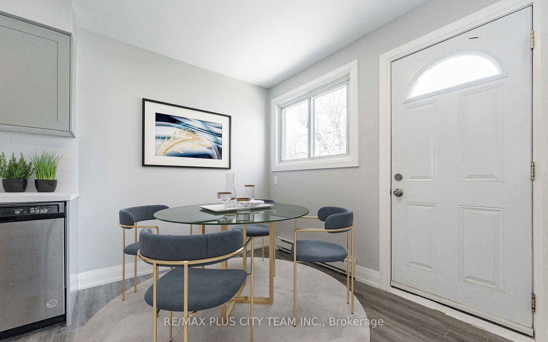 Photo 8 of Unit Unit #3, 133 Pollock Avenue, Cambridge, Alison — HOMEH