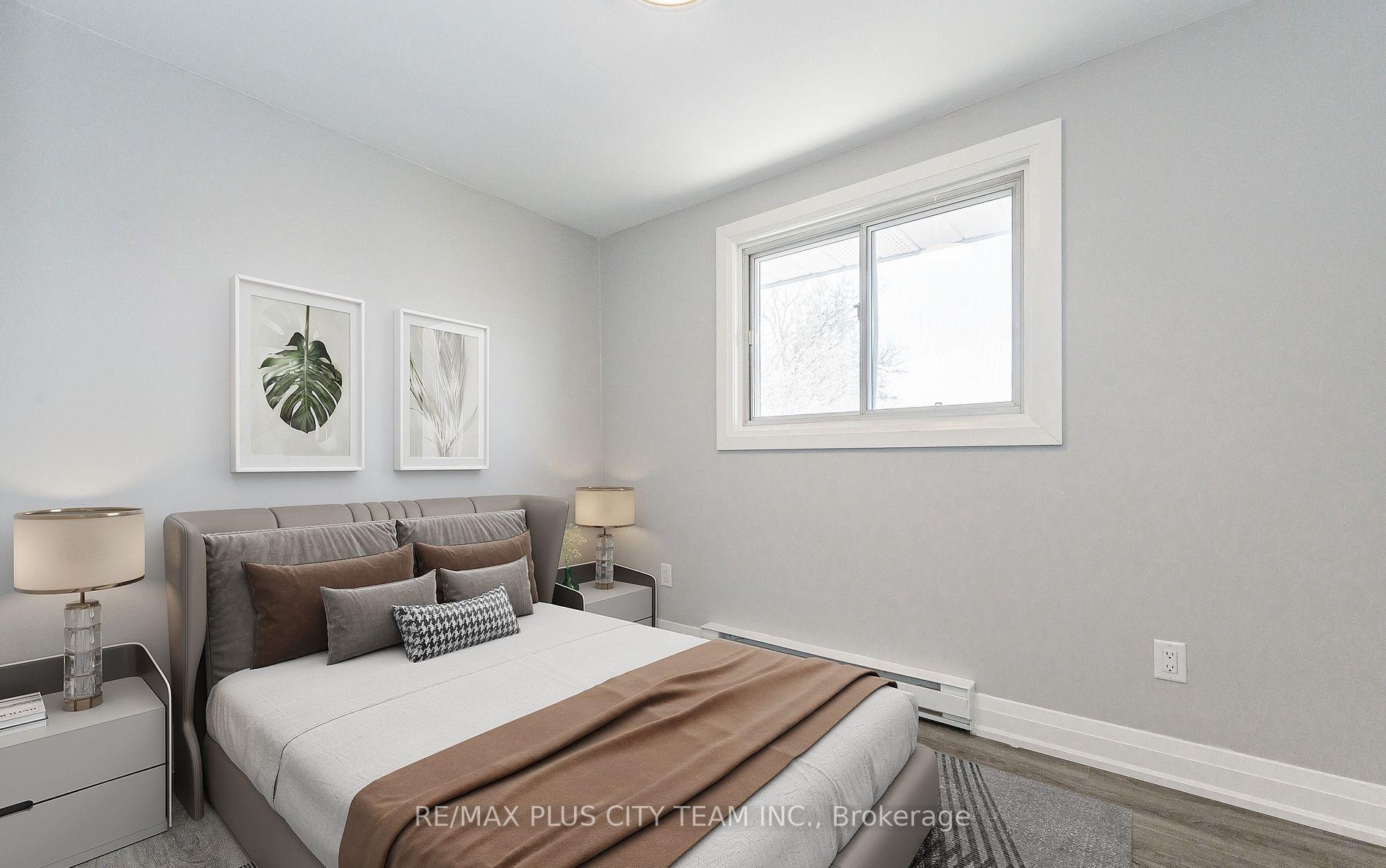 Photo 15 of Unit Unit #3, 133 Pollock Avenue, Cambridge, Alison — HOMEH