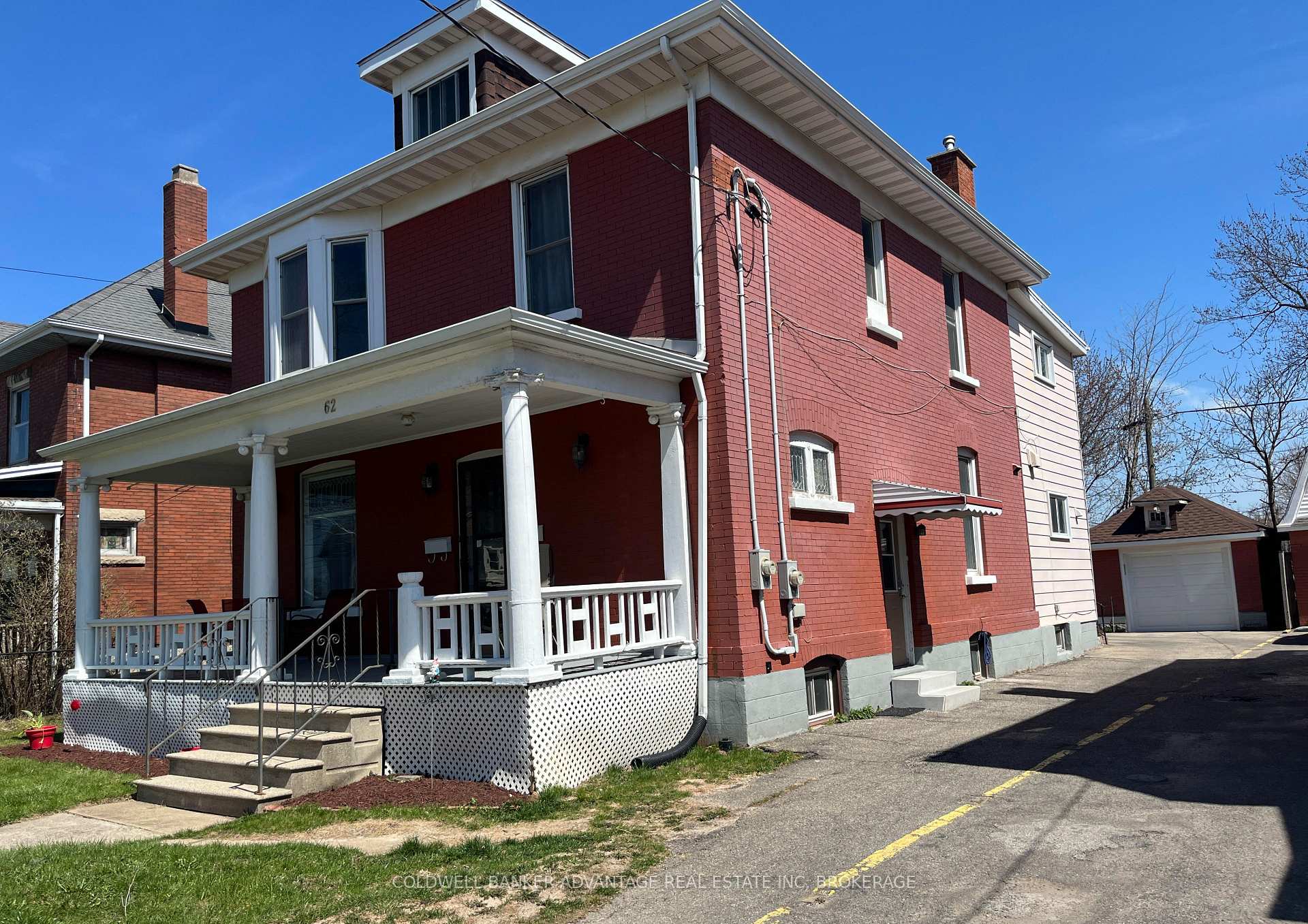 Photo 3 of 62 Burgar Street, Welland, Welland Downtown — HOMEH