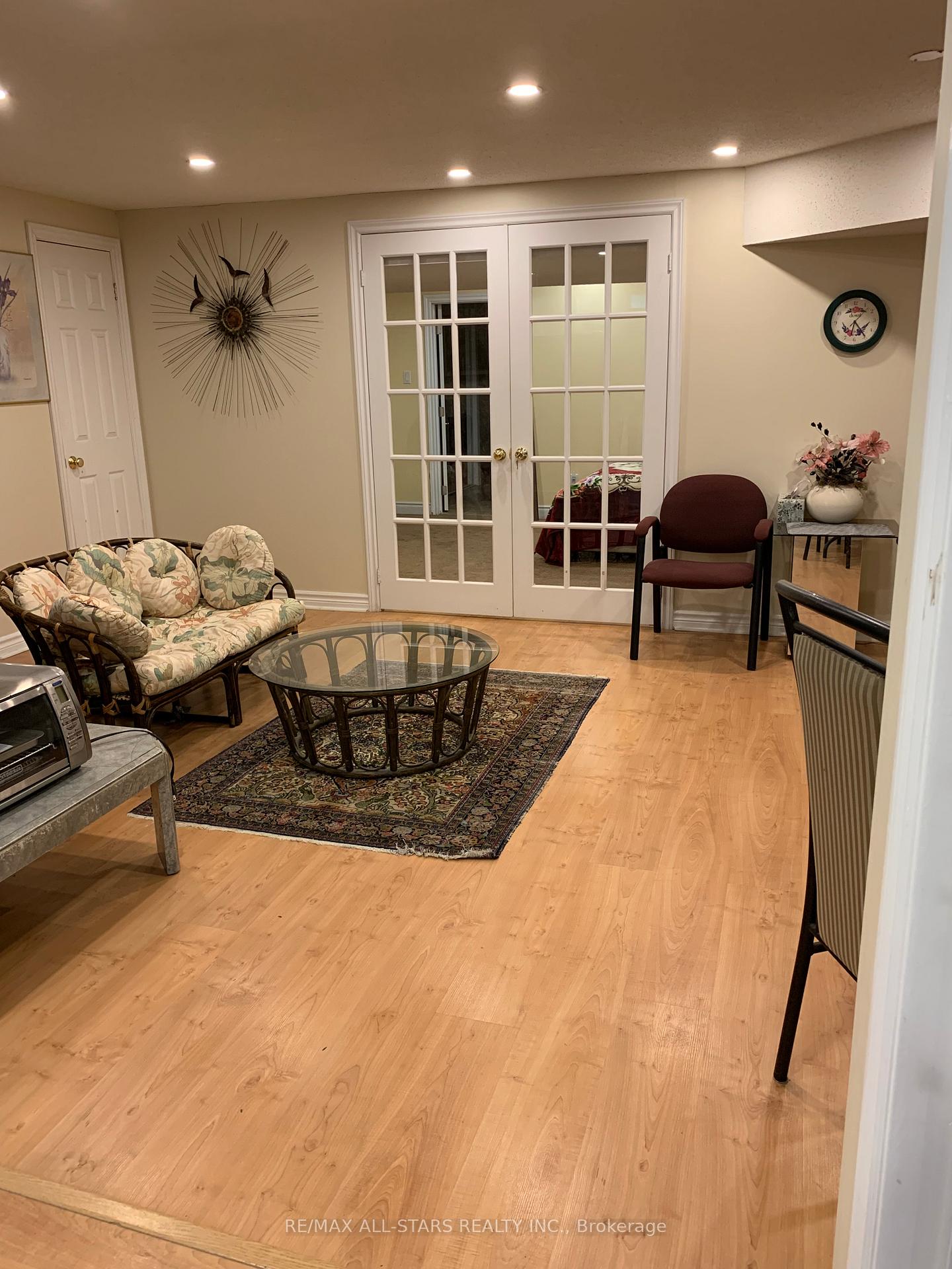 Photo 3 of Unit BSMT, 72 Calderbridge Crescent, Markham, Unionville — HOMEH