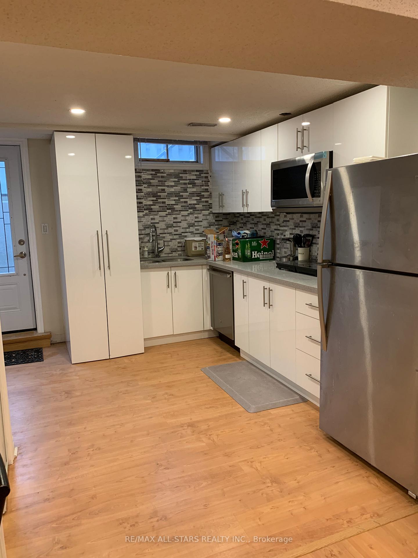Photo 4 of Unit BSMT, 72 Calderbridge Crescent, Markham, Unionville — HOMEH